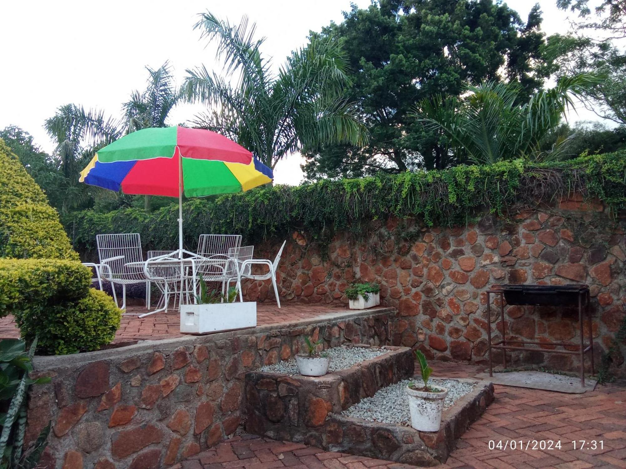 Paterrace Guest Lodge Harare Room photo
